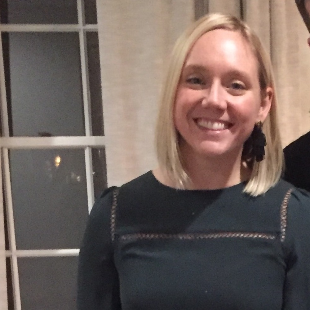 Meet your Posher, Alyssa